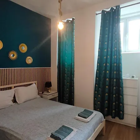 Cozy Flat At Apartment *