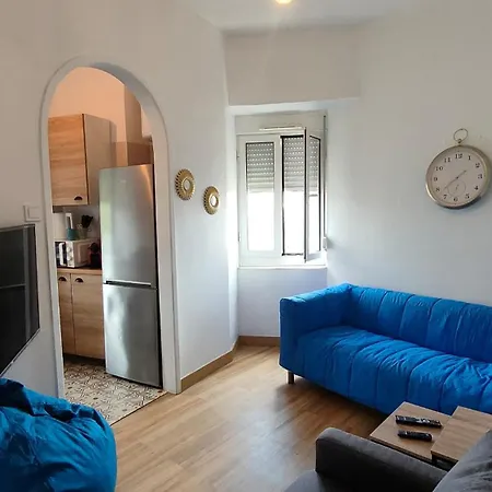 Cozy Flat At * Лісабон